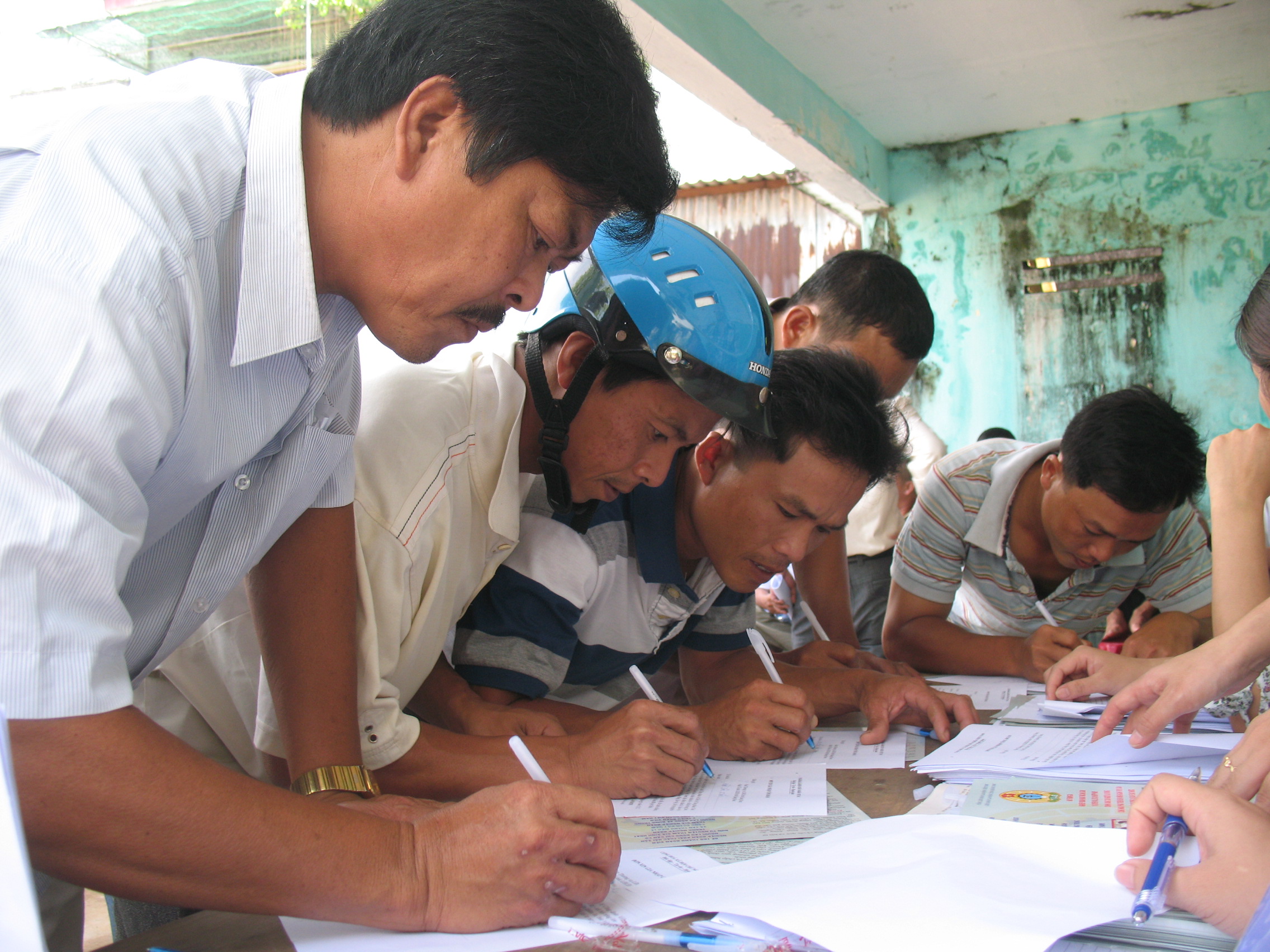 Nghiệp đoàn giúp ngư dân yên tâm bám biển